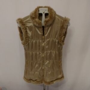 Women's Reversable Tan Faux Fur Trim Vest